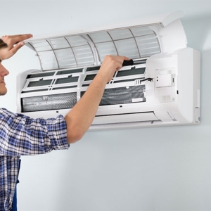 Why-You-Need-to-Sign-an-AC-Maintenance-Contract-featured